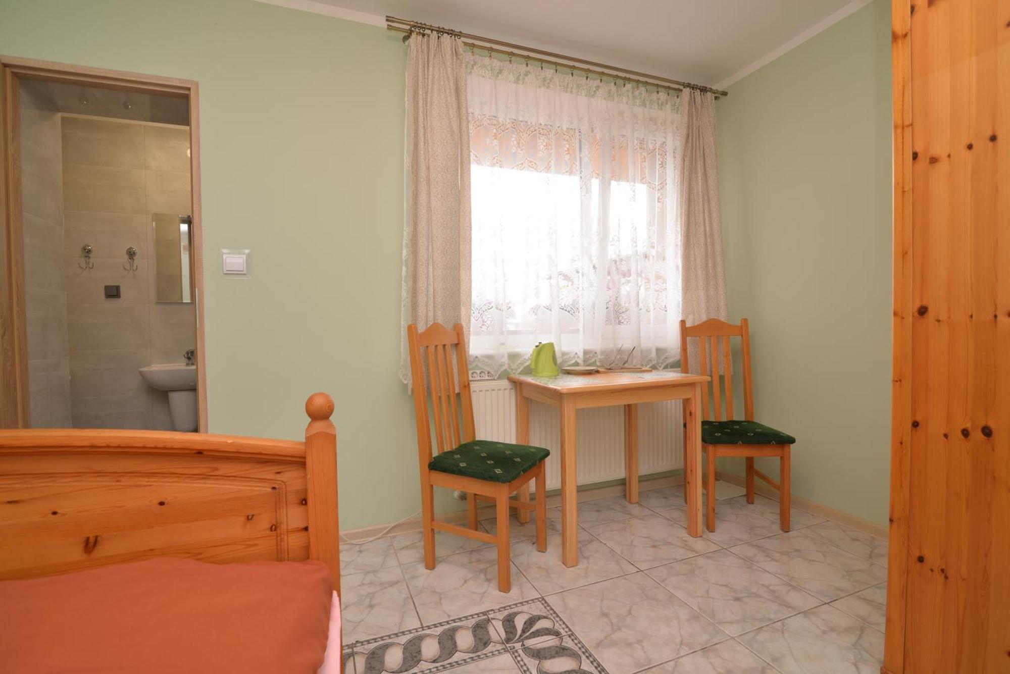Pokoje Goscinne U Basi Mielno  Room photo